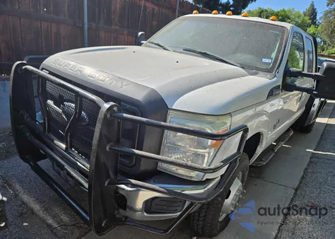 2016 Ford F350 Super Duty z USA, uszkodzony, nr VIN 1FD8W3HT7GED48758